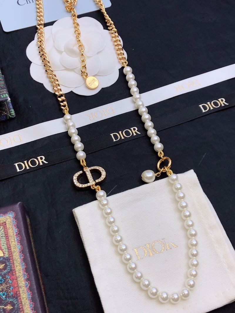 Christian Dior Necklaces